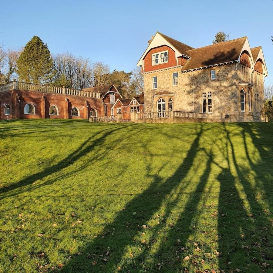 Villa Country Manor House With Indoor Pool And Hot Tub Rochester  Exterior foto